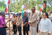 Maumere, 24 Oktober 2025 — Wakil Bupati Sikka, Ir. Simon Subandi Supriadi, mengajak masyarakat Dusun Tanah Merah, Desa Talibura, Kecamatan Talibura, untuk memperkuat semangat gotong royong dan solidaritas sosial dalam membangun daerah.