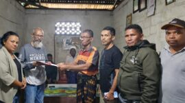 Keterangan foto: Tim kuasa hukum korban pembunuhan Rubit saat menerima surat kuasa dari pihak keluarga korban beberapa waktu lalu. Dok.Istimewa.