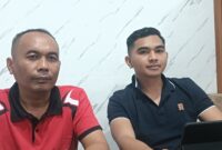 Kasat Reskrim Polres Sikka, IPTU Reinhard Dionisius Siga yang didampingi Kanit Pidum Satreskrim Polres Sikka, AIPTU I Nengah Redi, saat menyampaikan keterangan kepada media ini di Mapolres Sikka, Kamis (2/4/2026) siang.