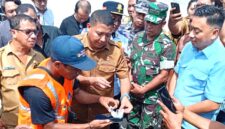 Bupati Sikka uji coba e-retribusi parkir tepi jalan