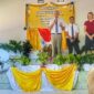 Keterangan foto: Dari kiri ke kanan Sukarelawan Yayasan Gereja Yesus Kristus Orang-Orang Suci Zaman Akhir, Mr. Daniel Waiyne Stead, Mrs.LaDawn Turley Setad, dan Yos Enos Kusumo saat berada di SMPN 1 Talibura, Rabu (6/5/2026). 