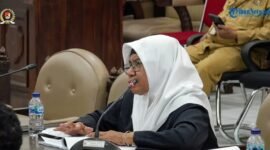 Foto: Anggota DPRD Sikka, Nurhayati Bondeng, sumber: tangkapan layar live streaming Tribun Flores.com.