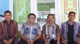 Keterangan foto:Pengurus PGRI Kab.Sikka dan TaGSi Kab.Sikkaa dalam konfrensi pers, Kamis (6/8/2026) pagi.
