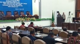 Paripurna pembahasan Rancangan KUA-PPAS 2027 di Gedung DPRD Sikka, Senin 03/08/2026